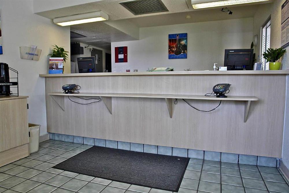 Motel 6-Pueblo, Co - I-25 Inreriör bild